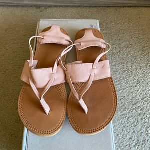 Roxy Blush colored Shawna Thong Sandals